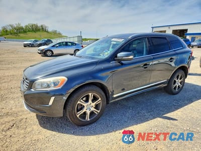 2015 VOLVO XC60 T6 PREMIER YV4902RK9F2716560 - główne zdjęcie licytacji z USA - miniatura