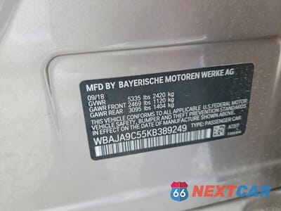 Zdjęcie 12 z 12 samochodu: 2019 BMW 530E VIN:WBAJA9C55KB389249 - miniatura
