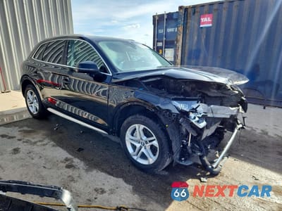 Czwarte zdjęcie samochodu z boku: 2018 AUDI Q5 PREMIUM PLUS VIN:WA1BNAFY0J2055349 - miniatura