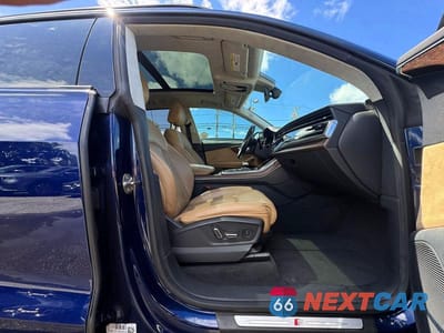 Piąte zdjęcie samochodu w środku: 2019 AUDI Q8 PRESTIGE S-LINE VIN:WA1FVAF18KD029107 - miniatura