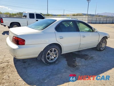 Trzecie zdjęcie samochodu z tyłu: 1999 ACURA 3.2TL VIN:19UUA5649XA028715 - miniatura