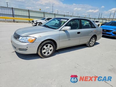 2002 TOYOTA AVALON XL 4T1BF28B62U260211 - główne zdjęcie licytacji z USA - miniatura