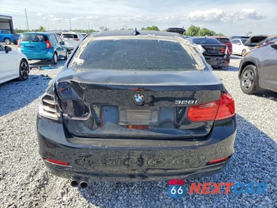Zdjęcie 6 z 12 samochodu: 2013 BMW 328 I VIN:WBA3A5C50DJ461047 - miniatura