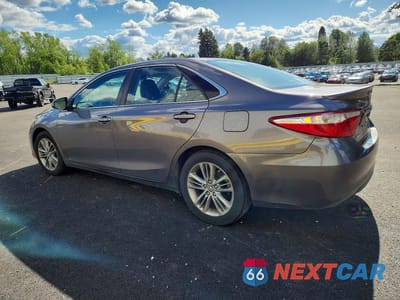 Drugie zdjęcie samochodu z przodu: 2016 TOYOTA CAMRY SE VIN:4T1BF1FK8GU604402 - miniatura