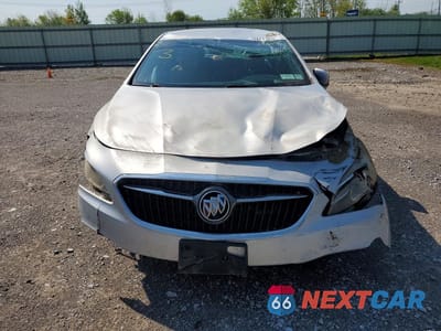 Piąte zdjęcie samochodu w środku: 2018 BUICK LACROSSE PREMIUM VIN:1G4ZS5SS9JU106420 - miniatura