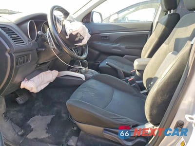 Zdjęcie 7 z 13 samochodu: 2012 MITSUBISHI OUTLANDER SPORT ES VIN:JA4AP3AUXCZ005090 - miniatura