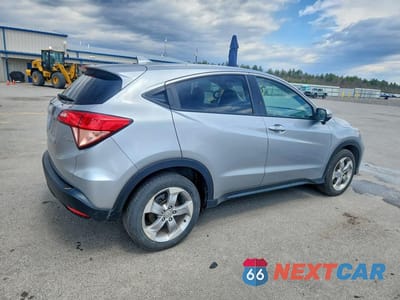 Trzecie zdjęcie samochodu z tyłu: 2017 HONDA HR-V EX VIN:3CZRU6H59HM721046 - miniatura