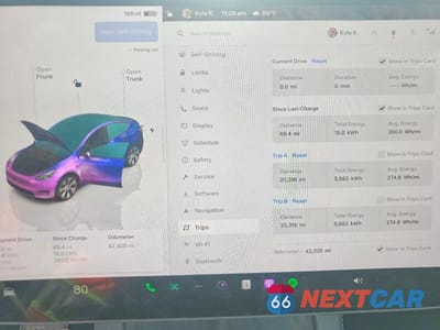 Zdjęcie 9 z 13 samochodu: 2024 TESLA MODEL Y VIN:7SAYGDEE0RA226466 - miniatura