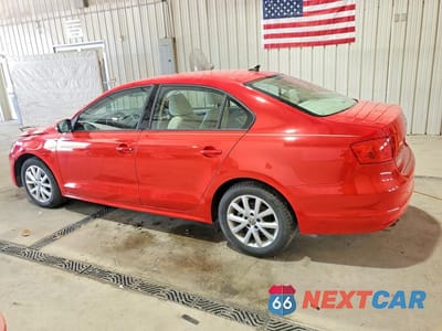 Drugie zdjęcie samochodu z przodu: 2012 VOLKSWAGEN JETTA SE VIN:3VWDP7AJ1CM423956 - miniatura