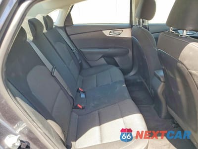 Zdjęcie 10 z 13 samochodu: 2023 KIA FORTE LXS VIN:3KPF24AD1PE590675 - miniatura