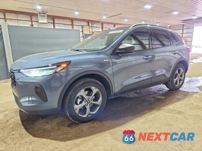 2025 FORD ESCAPE ST LINE 1FMCU9MN9SUB48022 - główne zdjęcie licytacji z USA - miniatura