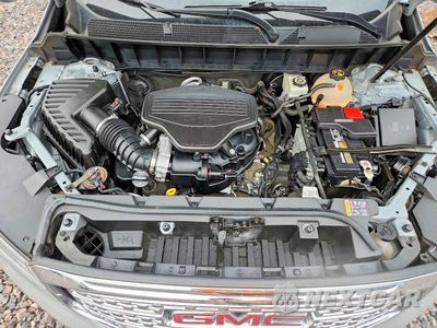Zdjęcie 12 z 13 samochodu: 2018 GMC ACADIA DENALI VIN:1GKKNXLS1JZ110766 - miniatura