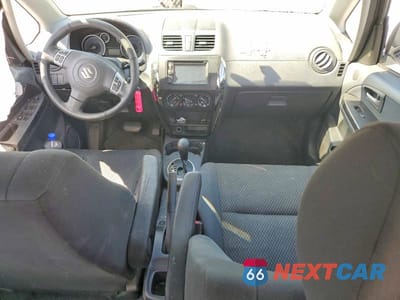 Zdjęcie 8 z 12 samochodu: 2013 SUZUKI SX4 LE VIN:JS2YC5A33D6100537 - miniatura