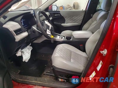 Zdjęcie 7 z 14 samochodu: 2023 MITSUBISHI OUTLANDER SEL VIN:JA4J4VA82PZ009454 - miniatura