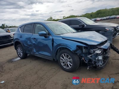 Czwarte zdjęcie samochodu z boku: 2023 MAZDA CX-5 SELECT VIN:JM3KFBBM2P0271601 - miniatura