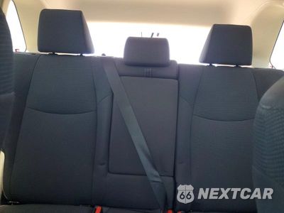 Zdjęcie 10 z 13 samochodu: 2019 TOYOTA RAV4 LE VIN:2T3K1RFV7KW010326 - miniatura