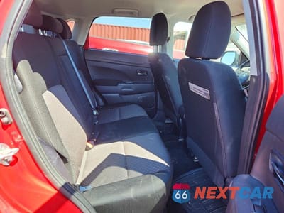 Zdjęcie 11 z 13 samochodu: 2017 MITSUBISHI RVR SE VIN:JA4AH3AU8HZ612271 - miniatura