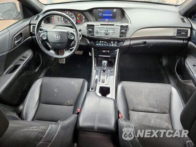 Zdjęcie 8 z 13 samochodu: 2017 HONDA ACCORD SPORT VIN:1HGCR2F55HA012198 - miniatura