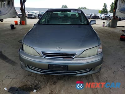 Piąte zdjęcie samochodu w środku: 2000 LEXUS ES 300 VIN:JT8BF28GXY5102701 - miniatura