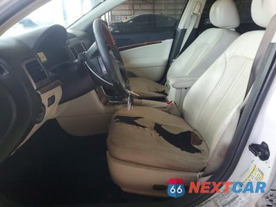 Zdjęcie 7 z 12 samochodu: 2011 LINCOLN MKZ HYBRID VIN:3LNDL2L31BR762388 - miniatura