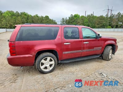 Trzecie zdjęcie samochodu z tyłu: 2008 CHEVROLET SUBURBAN K1500 LS VIN:3GNFK16318G202713 - miniatura