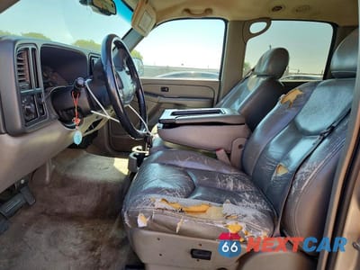 Zdjęcie 7 z 13 samochodu: 2005 CHEVROLET SUBURBAN C1500 VIN:3GNEC16Z95G182865 - miniatura