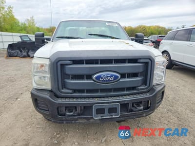 Piąte zdjęcie samochodu w środku: 2015 FORD F250 SUPER DUTY VIN:1FTBF2A60FEA76433 - miniatura