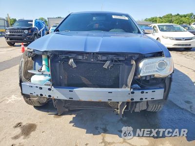 Piąte zdjęcie samochodu w środku: 2011 CHRYSLER 300 LIMITED VIN:2C3CA5CG1BH564484 - miniatura