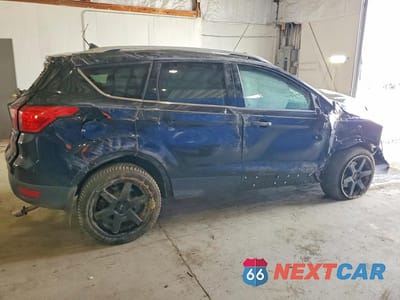 Trzecie zdjęcie samochodu z tyłu: 2019 FORD ESCAPE TITANIUM VIN:1FMCU9J93KUA99312 - miniatura