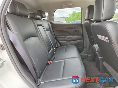 Zdjęcie 11 z 13 samochodu: 2016 MITSUBISHI OUTLANDER SPORT SEL VIN:JA4AP4AW3GZ041653 - miniatura