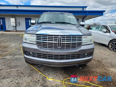 Piąte zdjęcie samochodu w środku: 2011 LINCOLN NAVIGATOR VIN:5LMJJ2J59BEJ09112 - miniatura