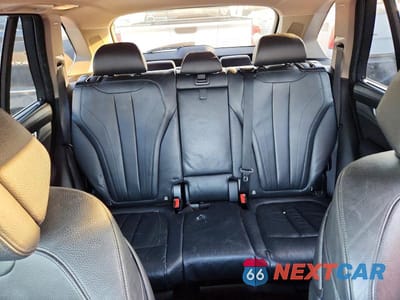Zdjęcie 10 z 13 samochodu: 2015 BMW X5 XDRIVE50I VIN:5UXKR6C53F0J76069 - miniatura