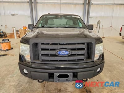 Piąte zdjęcie samochodu w środku: 2010 FORD F150 SUPER CAB VIN:1FTFX1EV0AKE54531 - miniatura
