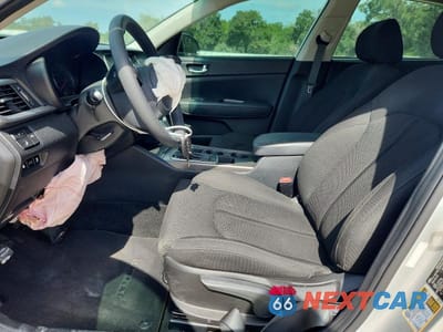Zdjęcie 7 z 12 samochodu: 2020 KIA OPTIMA LX VIN:5XXGT4L37LG419100 - miniatura