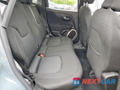 Zdjęcie 11 z 14 samochodu: 2017 JEEP RENEGADE LATITUDE VIN:ZACCJBBB2HPG32363 - miniatura