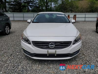Piąte zdjęcie samochodu w środku: 2014 VOLVO S60 T5 VIN:YV1612FH4E2288062 - miniatura