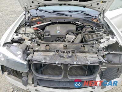 Zdjęcie 12 z 14 samochodu: 2017 BMW X3 SDRIVE28I VIN:5UXWZ7C33H0V88758 - miniatura