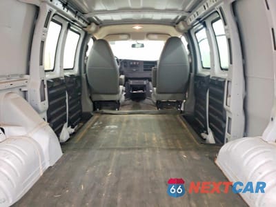 Zdjęcie 10 z 13 samochodu: 2014 CHEVROLET EXPRESS 1500 CARGO DELIVERY VAN VIN:1GCSGAFX0E1140775 - miniatura