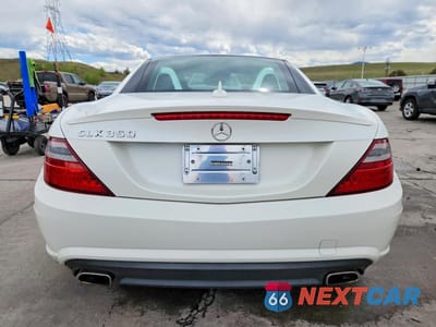Zdjęcie 6 z 12 samochodu: 2014 MERCEDES-BENZ SLK 350 VIN:WDDPK5HA4EF088161 - miniatura