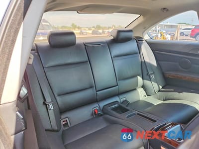 Zdjęcie 10 z 12 samochodu: 2011 BMW 335 XI VIN:WBAKF9C53BE619360 - miniatura