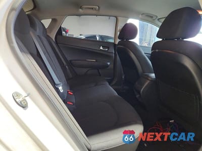 Zdjęcie 10 z 12 samochodu: 2019 KIA OPTIMA LX VIN:5XXGT4L34KG349084 - miniatura