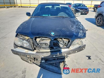 Piąte zdjęcie samochodu w środku: 2004 BMW 330 CI VIN:WBABW53474PL41117 - miniatura