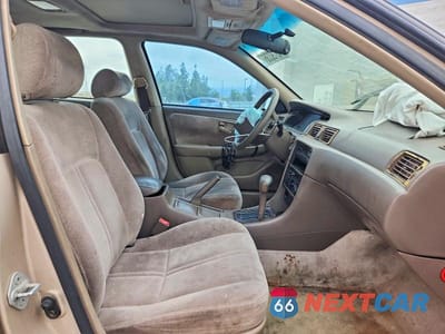 Zdjęcie 7 z 12 samochodu: 1997 TOYOTA CAMRY LE VIN:4T1BG22KXVU075976 - miniatura