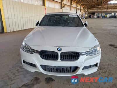 Piąte zdjęcie samochodu w środku: 2015 BMW 335 I VIN:WBA3A9G55FNT09097 - miniatura