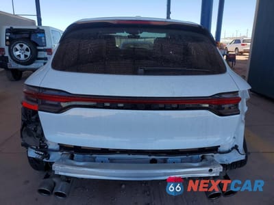 Zdjęcie 6 z 14 samochodu: 2025 PORSCHE MACAN BASE VIN:WP1AA2A53SLB01069 - miniatura
