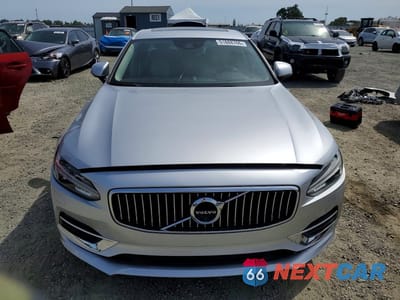 Piąte zdjęcie samochodu w środku: 2018 VOLVO S90 T8 INSCRIPTION VIN:LVYBC0AL7JP023785 - miniatura