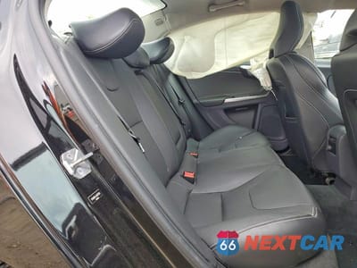Zdjęcie 10 z 12 samochodu: 2018 VOLVO S60 DYNAMIC VIN:YV140MTL4J2457506 - miniatura