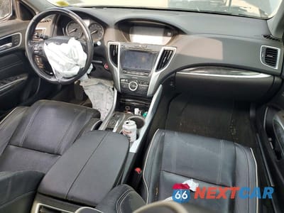Zdjęcie 8 z 12 samochodu: 2018 ACURA TLX TECH VIN:19UUB2F5XJA007500 - miniatura