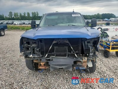 Piąte zdjęcie samochodu w środku: 2003 CHEVROLET SILVERADO K1500 VIN:2GCEK19TX31122215 - miniatura