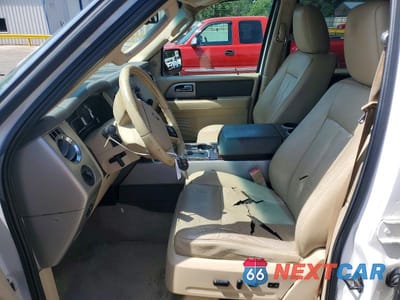 Zdjęcie 7 z 13 samochodu: 2014 FORD EXPEDITION XLT VIN:1FMJU1H56EEF04864 - miniatura